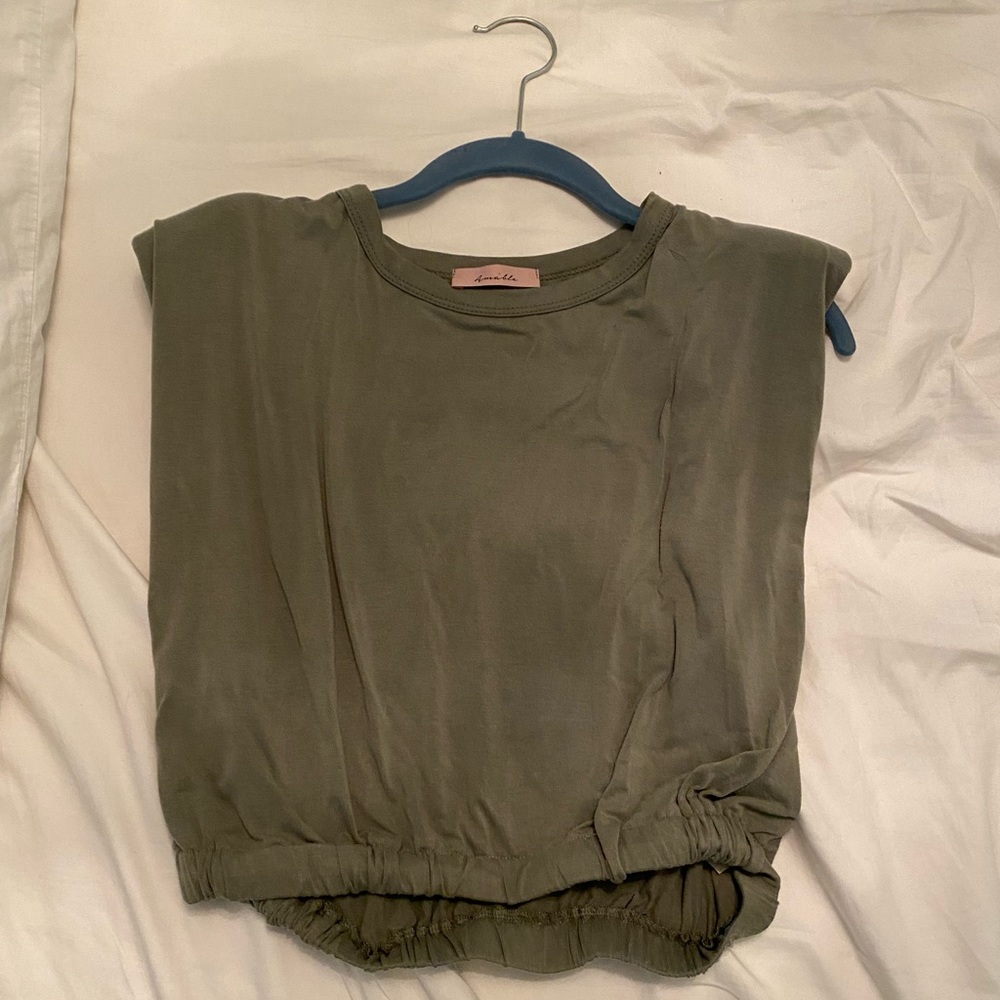 Medium green crop top with shoulder pads